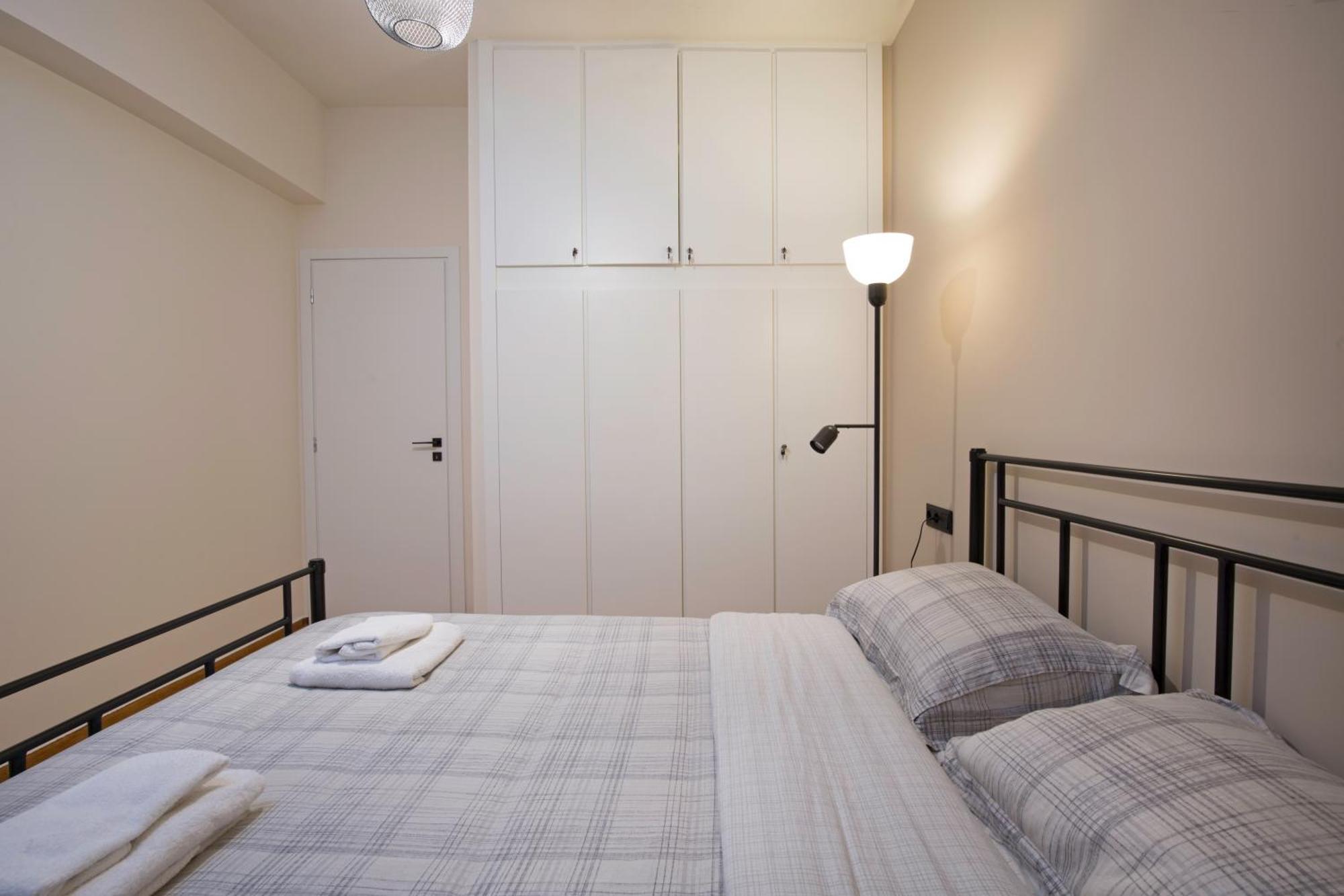 Urban Spacious Apartment Near Kallimarmaron Atena Exterior foto