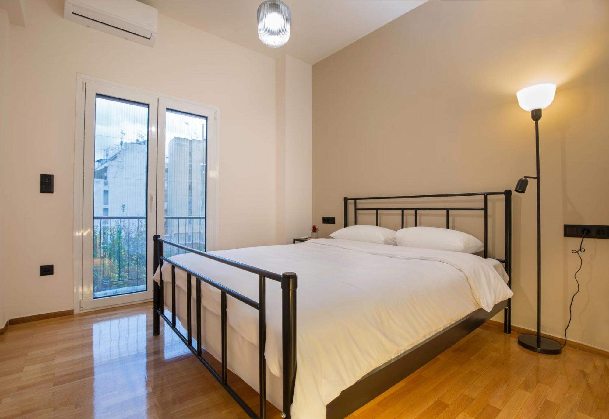 Urban Spacious Apartment Near Kallimarmaron Atena Exterior foto